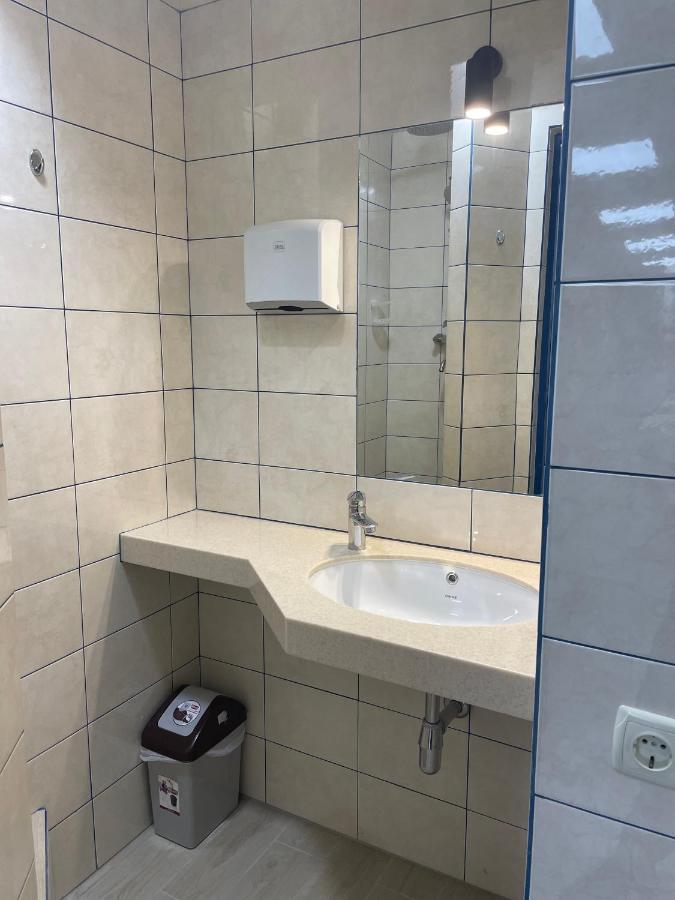 Hostel Garden St Odessa Dış mekan fotoğraf